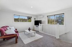 10 Jane Ellen Cres, Chittaway Bay NSW 2261, Australia