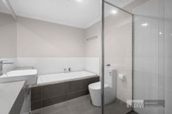 Unit 3/1 Kirstina Rd, Glen Waverley VIC 3150, Australia