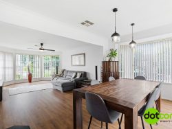 38 MacDougall Cres, Hamlyn Terrace NSW 2259, Australia