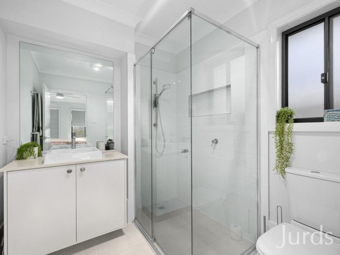 19 Wren Wy, North Rothbury NSW 2335, Australia
