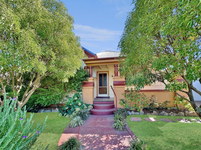 173 Nasmyth St, Young NSW 2594, Australia