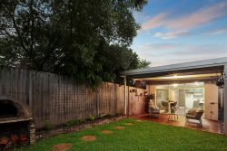 23 Pine St, Marrickville NSW 2204, Australia