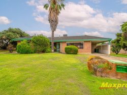 17 Tavistock Cres, Lynwood WA 6147, Australia