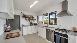 44 Shirley Pl, Kings Meadows TAS 7249, Australia