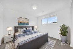 6 Steinway St, Point Cook VIC 3030, Australia