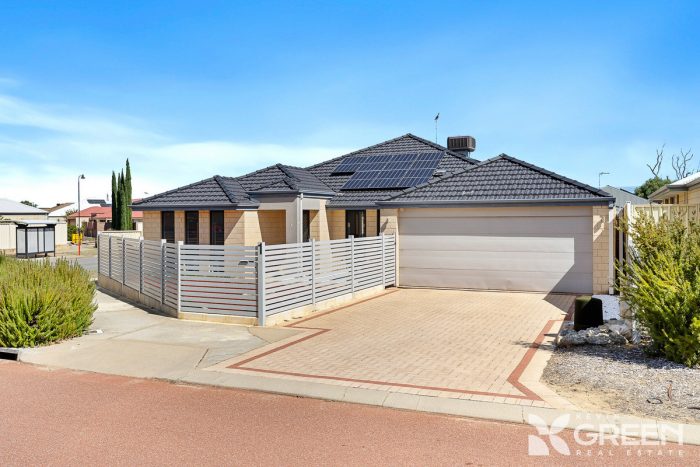 1 Burrill Rest, Lakelands WA 6180, Australia