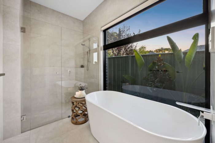17 Austin Crescent St, Georges SA 5064, Australia