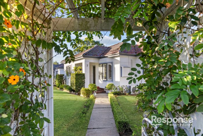 7 Bevan St, Northmead NSW 2152, Australia