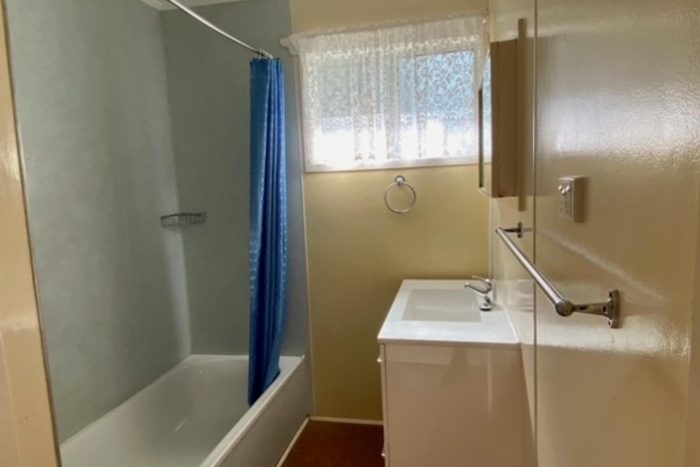 2 Coleman Street,Dysart QLD 4745, Australia
