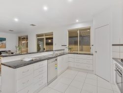690 Grand Blvd, Seaford Meadows SA 5169, Australia