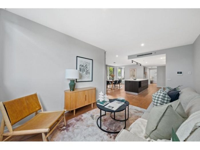 13/2 Edinburgh Avenue, City ACT 2601, Australia