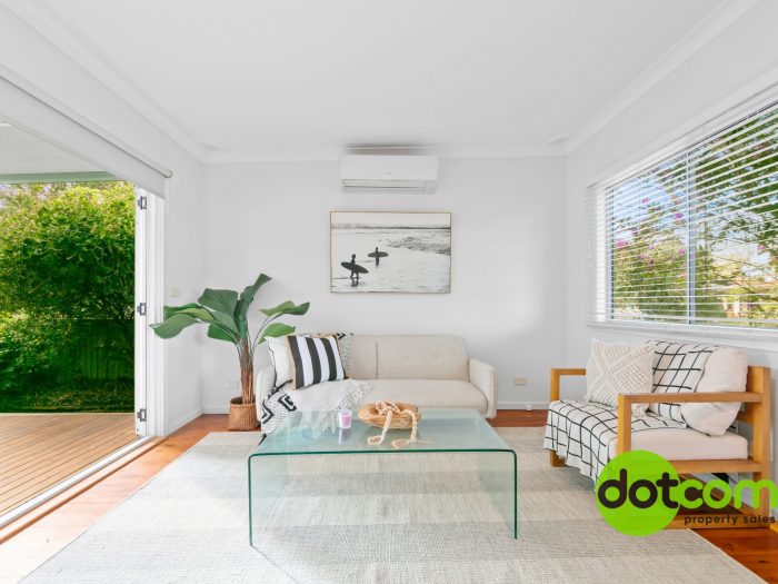 15 Suncrest Parade, Gorokan NSW 2263, Australia