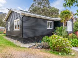 196 Abbotsfield Rd, Claremont TAS 7011, Australia