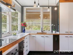 196 Abbotsfield Rd, Claremont TAS 7011, Australia