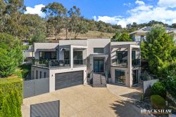 22 Aldor Grn, Conder ACT 2906, Australia