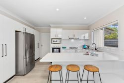39 Ballyshannon Rd, Killarney Heights NSW 2087, Australia