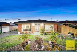 56 Bellbridge Dr, Hoppers Crossing VIC 3029, Australia