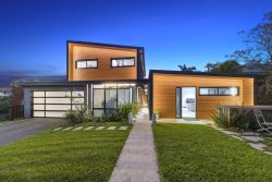 13 Blarney Ave, Killarney Heights NSW 2087, Australia
