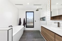 13 Blarney Ave, Killarney Heights NSW 2087, Australia