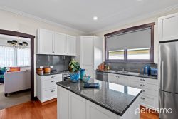 93 Bowen Rd, Lutana TAS 7009, Australia