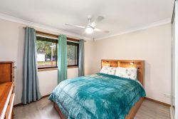 54 Boyce Ave, Wyong NSW 2259, Australia