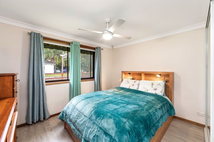 54 Boyce Ave, Wyong NSW 2259, Australia
