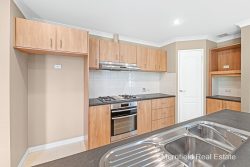 6 Camm Cres, Spencer Park WA 6330, Australia