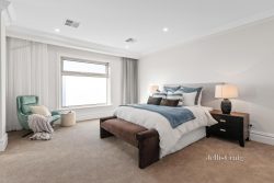 29 Canova Dr, Glen Waverley VIC 3150, Australia