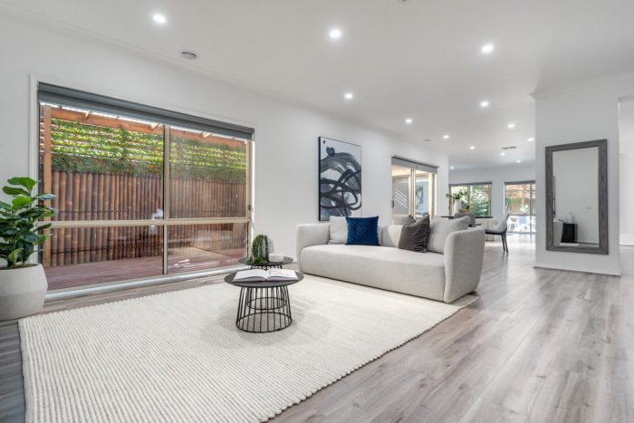 31 Cheltenham Cl, Craigieburn VIC 3064, Australia