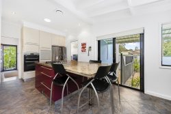 25 Cook St, Forestville NSW 2087, Australia