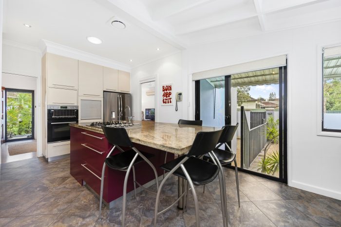 25 Cook St, Forestville NSW 2087, Australia