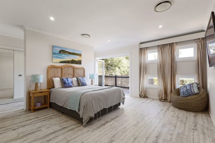 1 Del Mar Dr, Copacabana NSW 2251, Australia