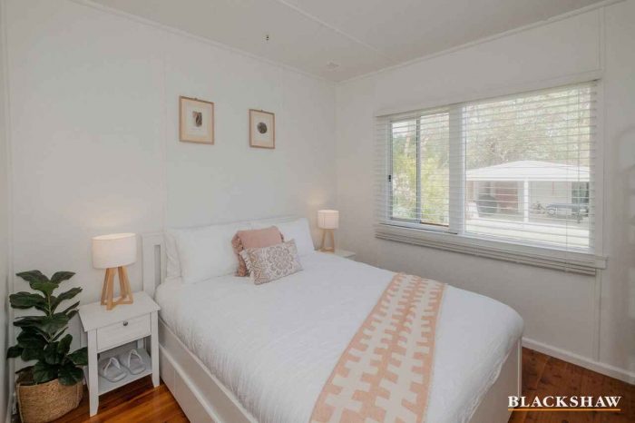 7 Coronation Dr, Broulee NSW 2537, Australia