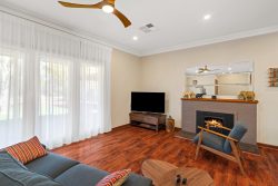 64 Dunbar Terrace, Glenelg East SA 5045, Australia