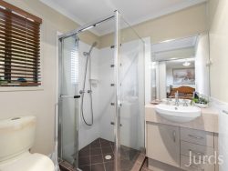 13 Millfield Rd, Millfield NSW 2325, Australia