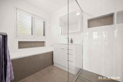 19 Enid Lorimer Cct, Chisholm ACT 2905, Australia