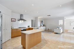 6 Mentor Grove, Lilydale VIC 3140, Australia