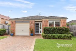 11 Flagstaff St, Stanhope Gardens NSW 2768, Australia