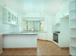 12 Forest Rd, Highfields QLD 4352, Australia