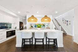 17 Gilbert Pl, Frenchs Forest NSW 2086, Australia