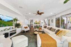 17 Gilbert Pl, Frenchs Forest NSW 2086, Australia