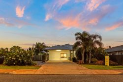 39 Greenshank Dr, Djugun WA 6725, Australia