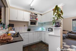 2 Greenwood Ct, Kelmscott WA 6111, Australia