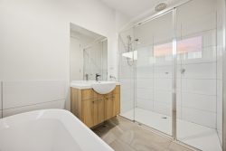 3 Hakea Pl, Keysborough VIC 3173, Australia