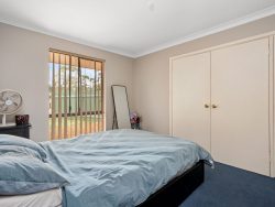 60 Hawkins St, West Lamington WA 6430, Australia