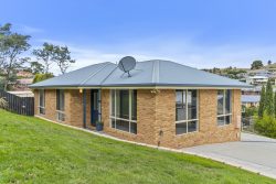 14 Heron Ct, Granton TAS 7030, Australia