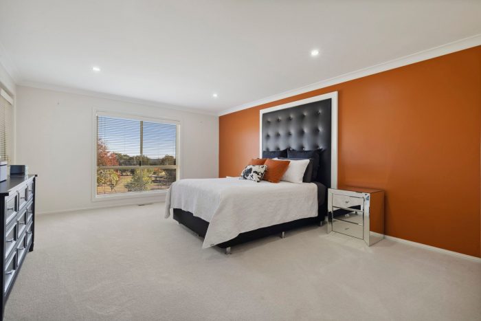 2 Hintons Rd, Young NSW 2594, Australia
