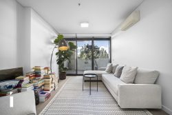 Unit 111/41 Chandler St, Belconnen ACT 2617, Australia