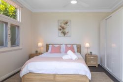 22 Lucinda Ave, Killarney Vale NSW 2261, Australia