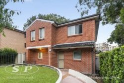 Unit 4/2 Meredith St, Homebush NSW 2140, Australia